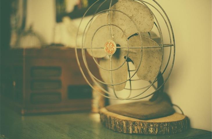 Airflow analyzer ventilator