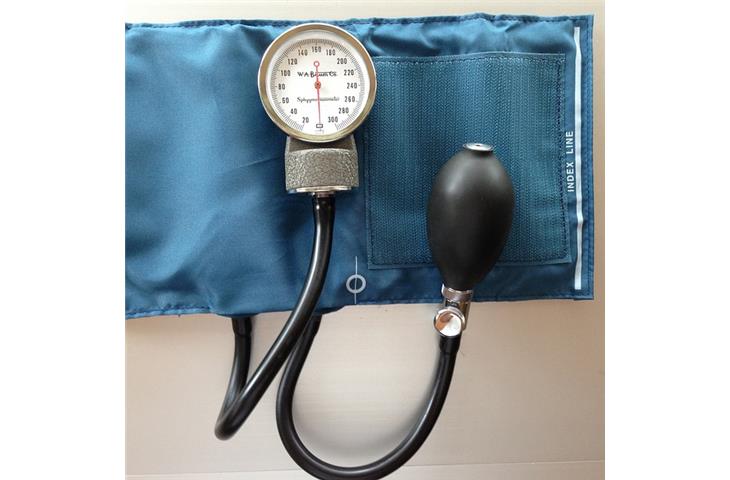 H2-5000SI non-invasive blood pressure simulator