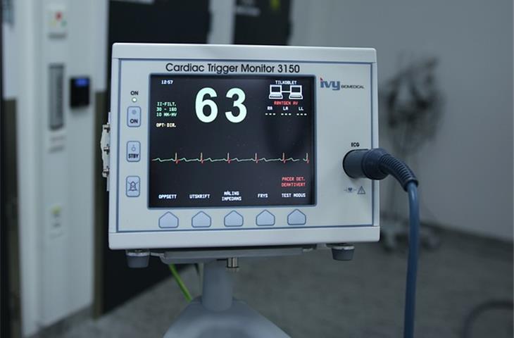 YY 9706.221-2021 Infant radiant warming table test equipment