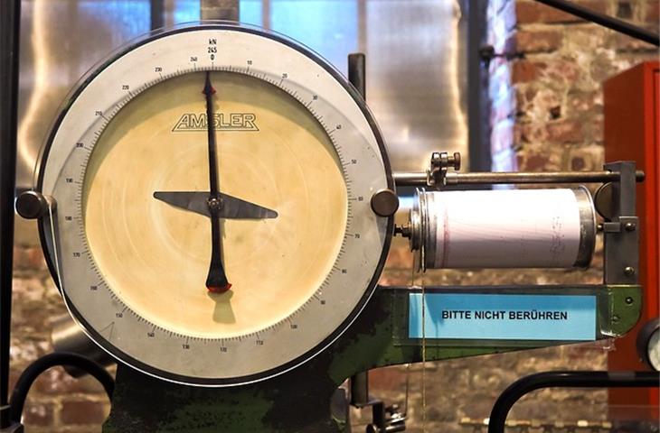 BS1363 Lithium Battery Testing Equipment Plug Socket Measuring Gauge
