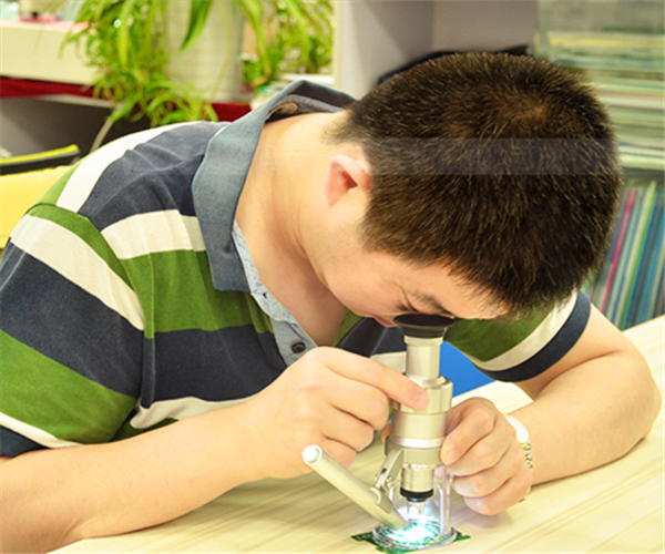 vacuum leak tester